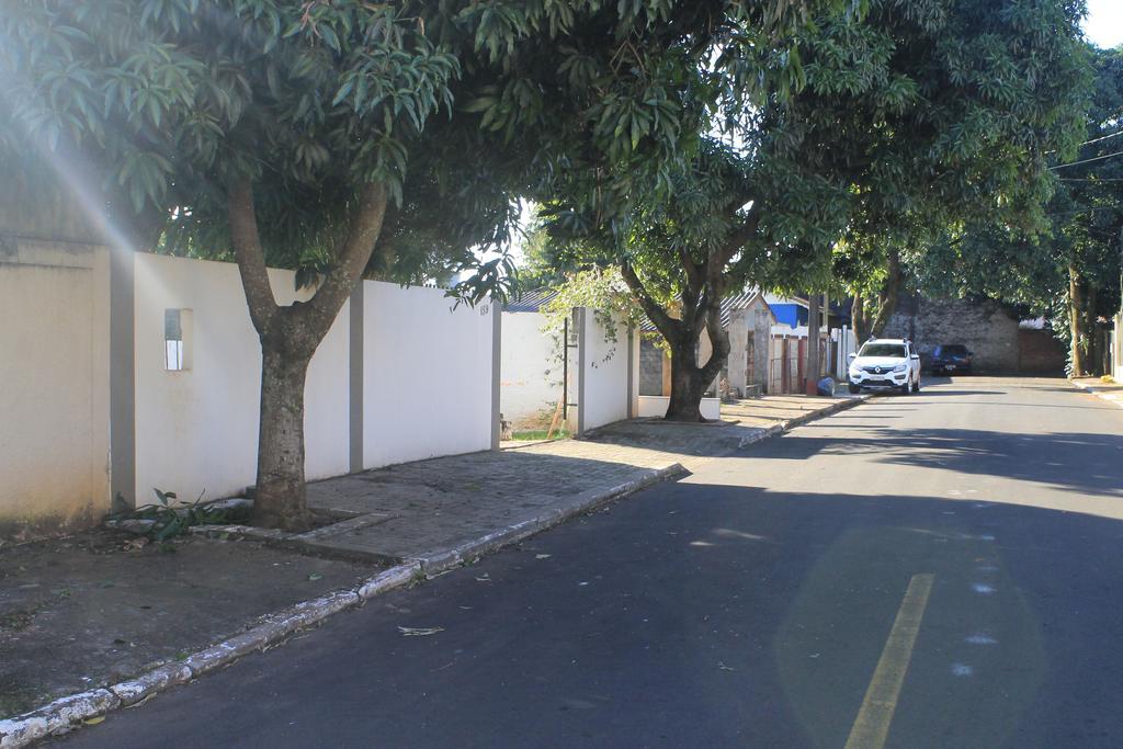 Aconchego Lar Cama E Cafe Acomodação com café da manhã Foz do Iguaçu Exterior foto