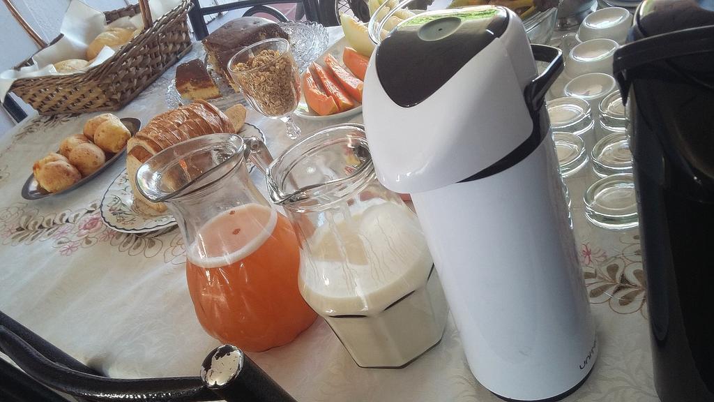 Aconchego Lar Cama E Cafe Acomodação com café da manhã Foz do Iguaçu Exterior foto